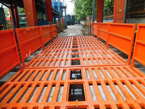 點擊查看詳細信息<br>標題：濟寧唐口煤礦4X12米煤礦專用洗車機 閱讀次數：2337